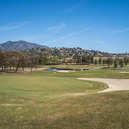 Sanders Golf - Lovely Two-bedroom With Shared Pool *